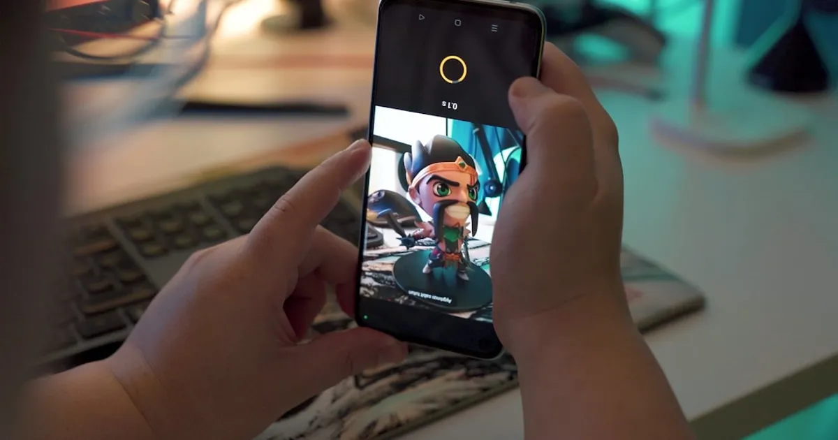 Hecate: Open-Source AI Assistant You Can Video Call via Signal